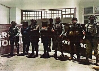 Ejército Mexicano y Guardia Nacional detuvieron a dos personas y aseguraron armamento en el municipio de Chihuahua