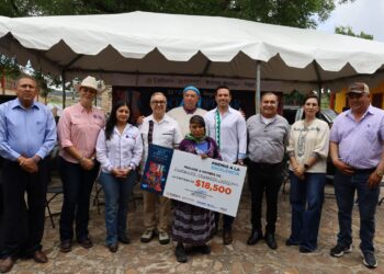 Reconocen excelencia artesanal en el 32 Concurso Regional de Arte Popular de la Sierra Tarahumara