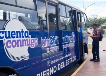 Lleva Estado comedor móvil de NutriChihuahua a vecinos de la colonia El Palomar