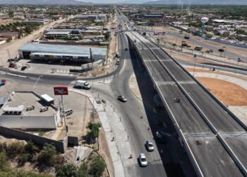 Supervisó alcalde Bonilla avance del puente de la carretera Chihuahua-Aldama y avenida Fuerza Aérea, registra más del 90 por ciento de avance