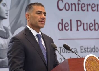 Operación Enjambre desmantela red de funcionarios ligados al crimen: Harfuch