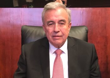 Rubén Rocha Moya solicita licencia indefinida como gobernador de Sinaloa