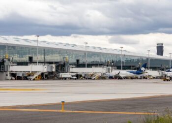 Anuncia AFAC lineamientos para horarios de aterrizaje y despeque en aeródromos civiles nivel 2