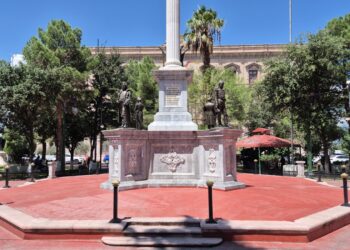 Atiende Municipio monumentos alusivos a la Independencia de México