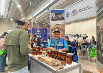 Productores locales de la zona rural de Chihuahua participan en la Expoagro edición 2026