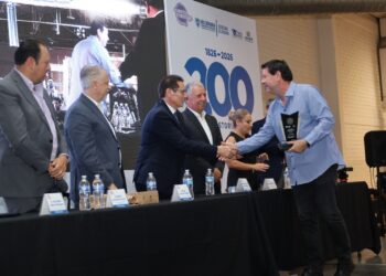 Reconocen 200 años de historia impresa en Chihuahua