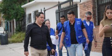 Invita JMAS Chihuahua a vecinos de la colonia Rosario al programa de descuentos “Ahorra es Cuando”
